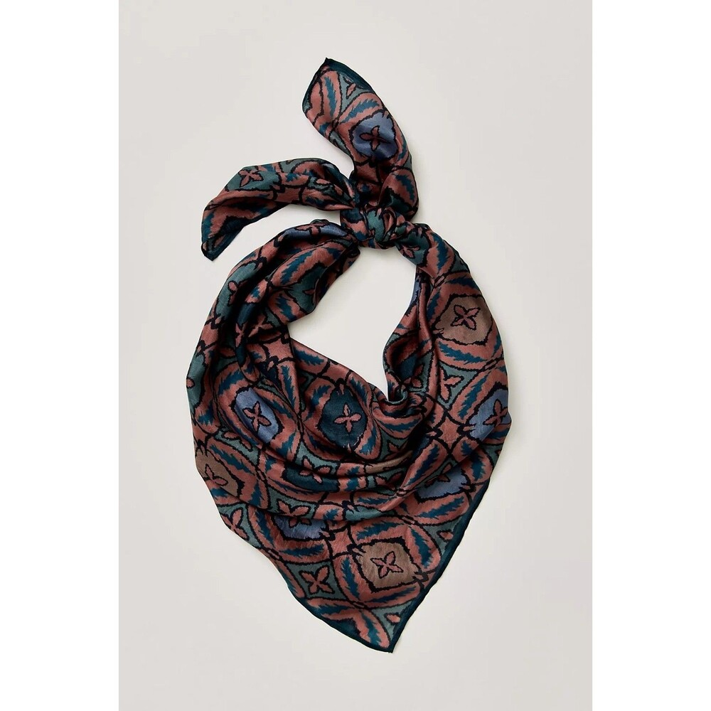 Free People So Silk Printed Bandana Scarf Tube Top Belt Paisley Wrap OS 291140